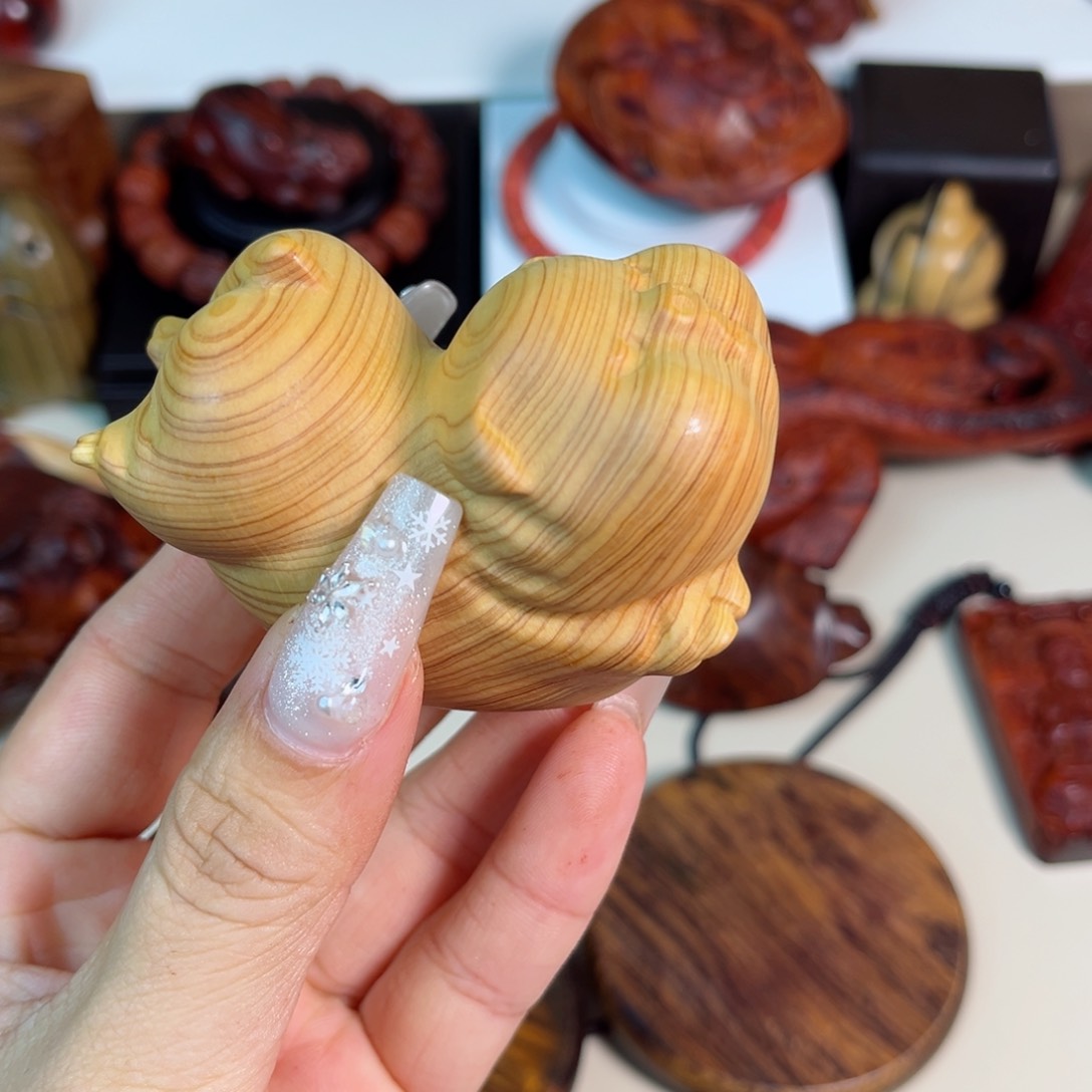 柏木（崖柏）梵**思