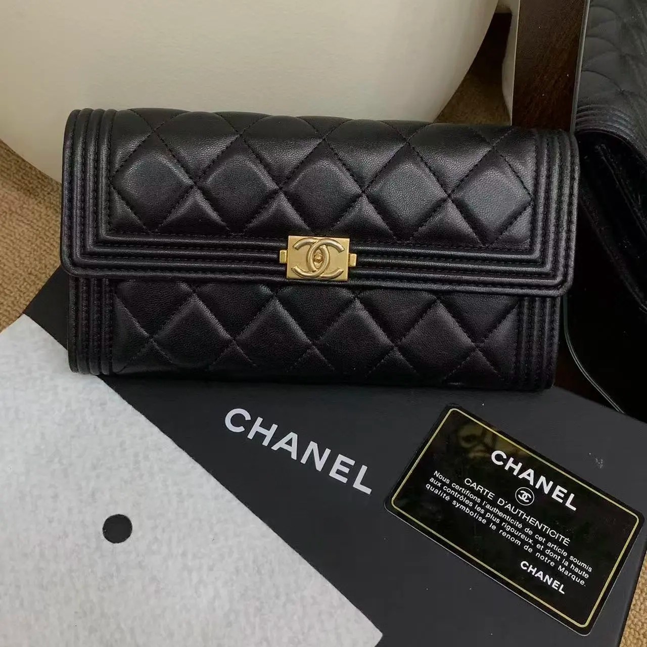 99新 Chanel/香奈儿 香奈儿 黑金leboy长款钱包 25110059-04