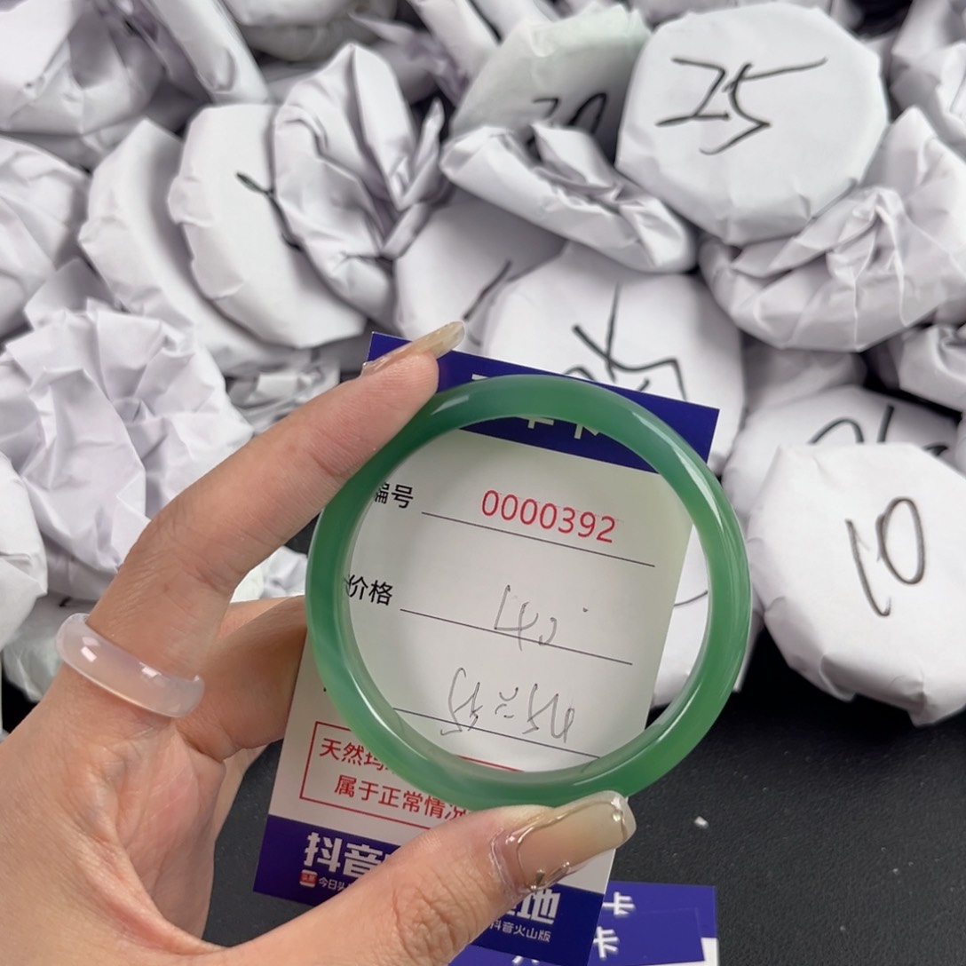 玛瑙/玉髓手镯未镶嵌392