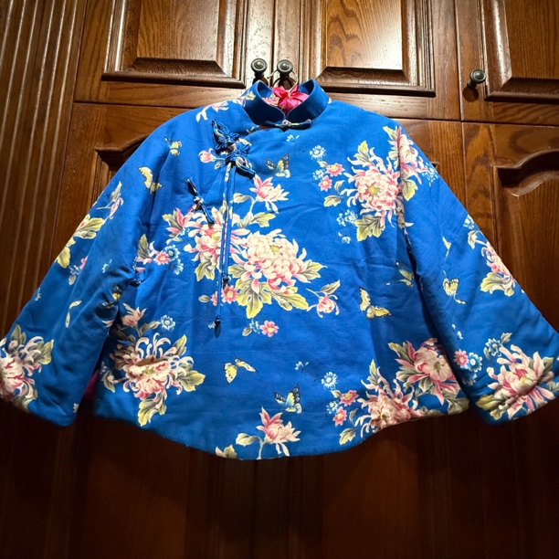 原创设计:传统非遗手工特殊花型棉上衣，有意者直播间订制选款