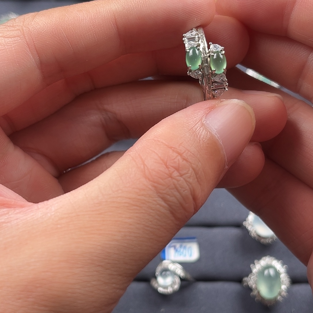 翡翠银S925镶嵌戒指缅甸A货翡翠