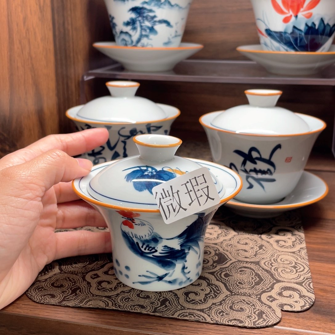 釉下手绘茶具微瑕