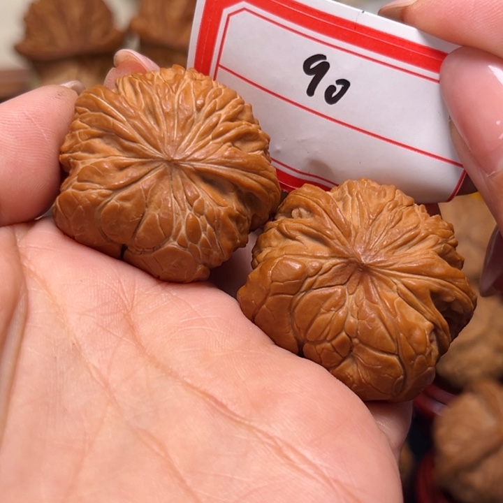 文玩核桃吊坠35磨盘蛇90