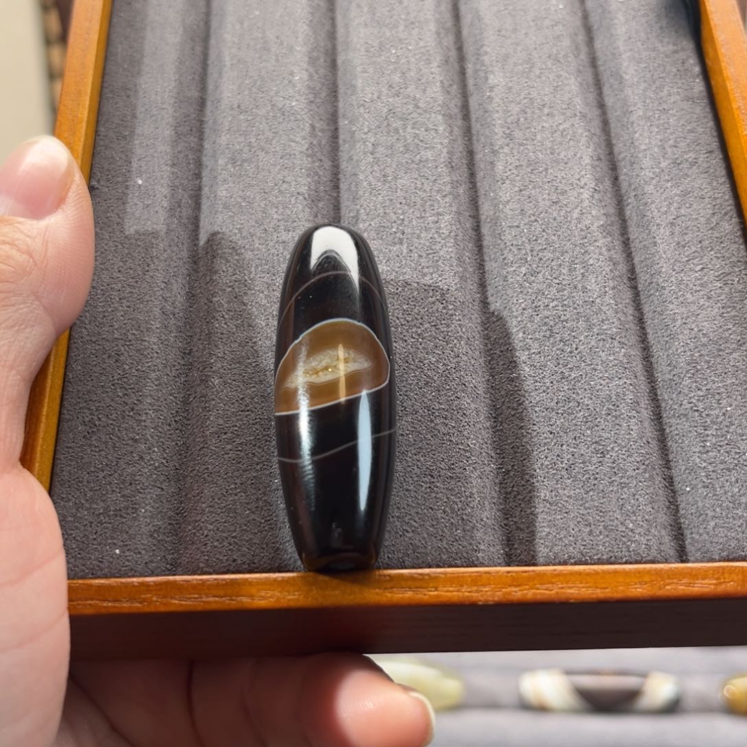 明***＞玛瑙/玉髓合金颈饰