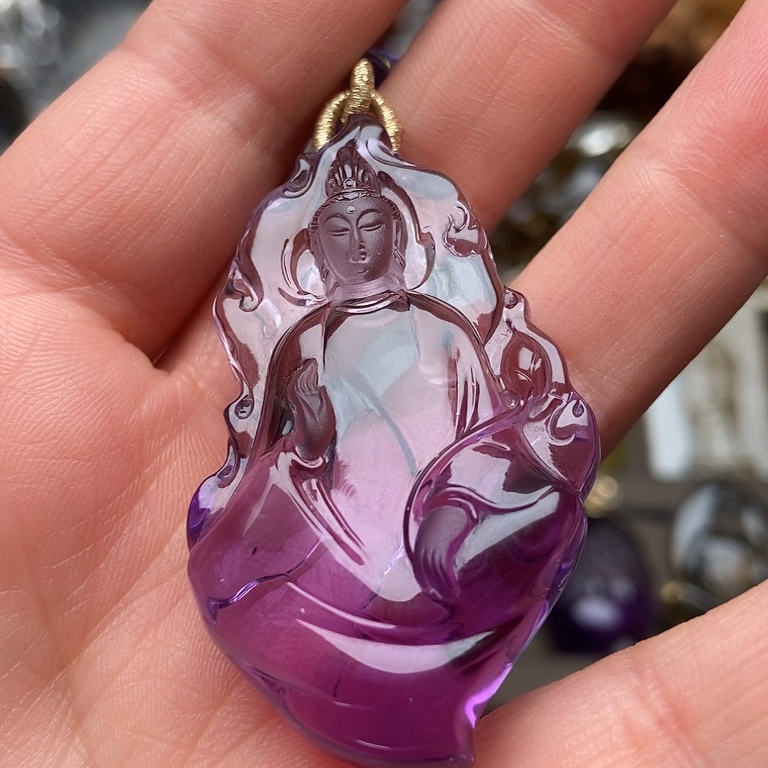 天然水晶吊坠未镶嵌水晶