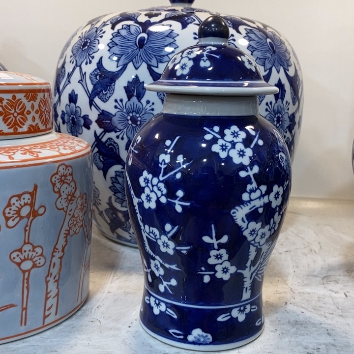 摆件用***3手绘陶瓷茶叶罐子