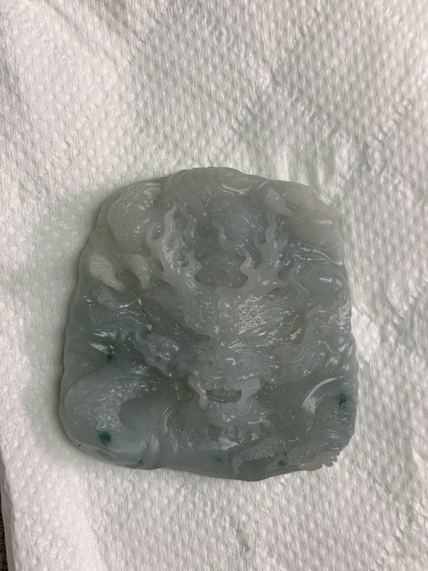 玉如军意翡翠珠宝