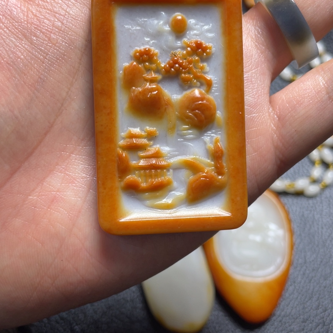 和田玉未镶嵌颈饰