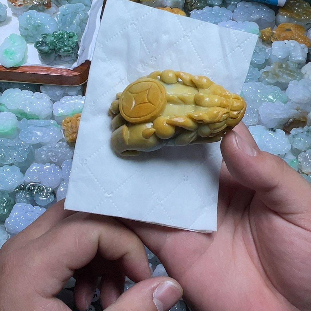 定制翡翠未镶嵌天然