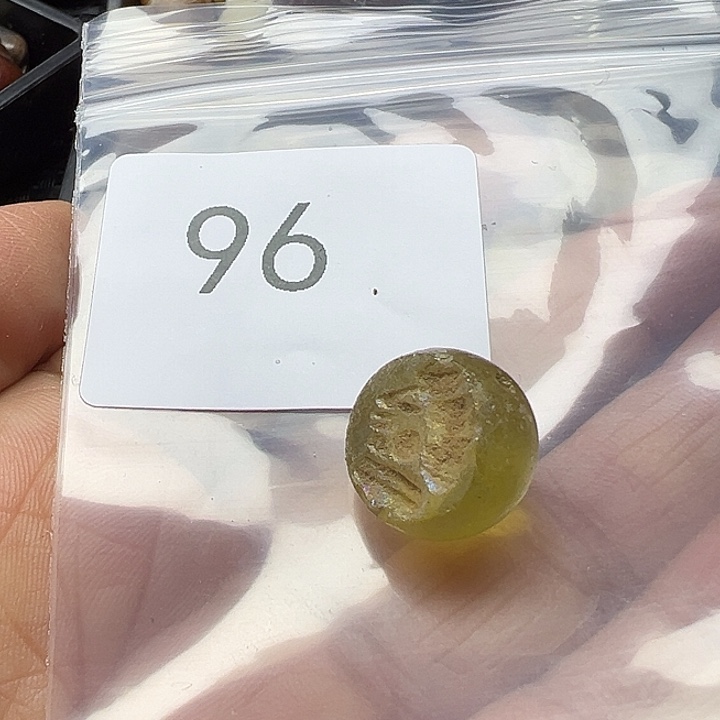 智***永玛瑙/玉髓未镶嵌手链