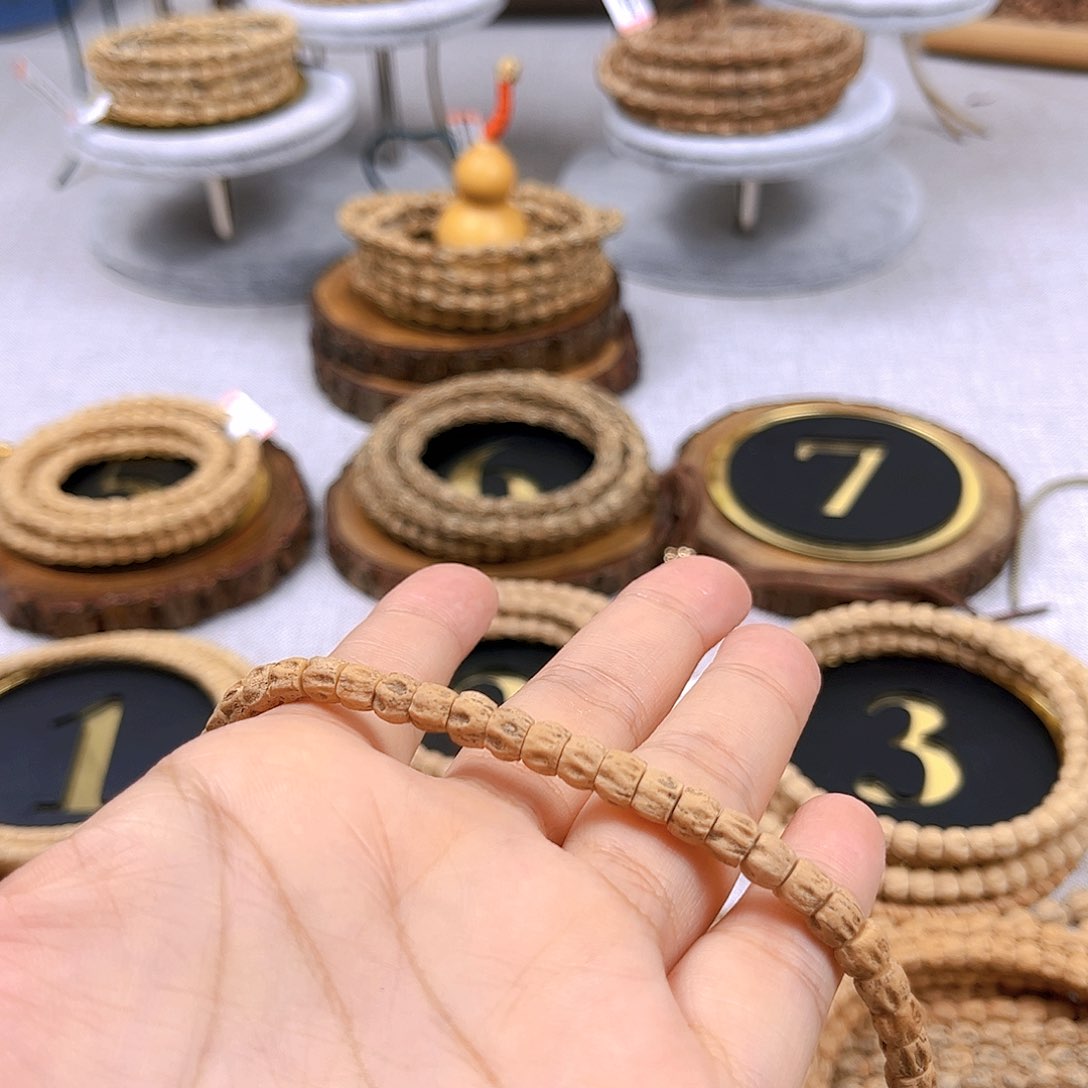 柏香籽/百香籽吊坠城**客