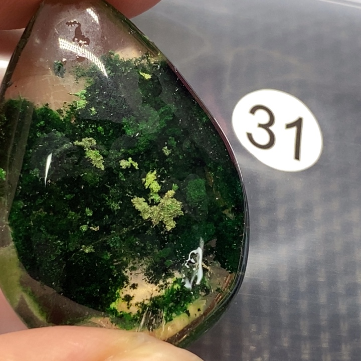 路***为水晶颈饰未镶嵌水晶