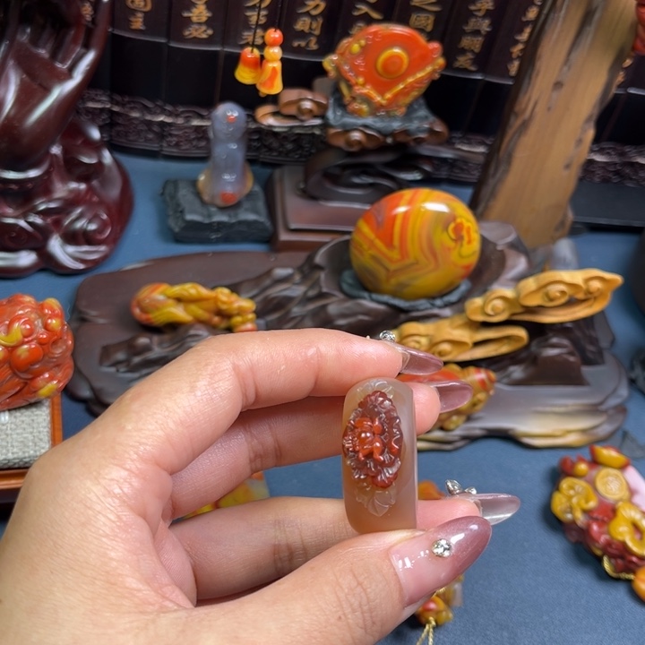 玛瑙/玉髓未镶嵌颈饰