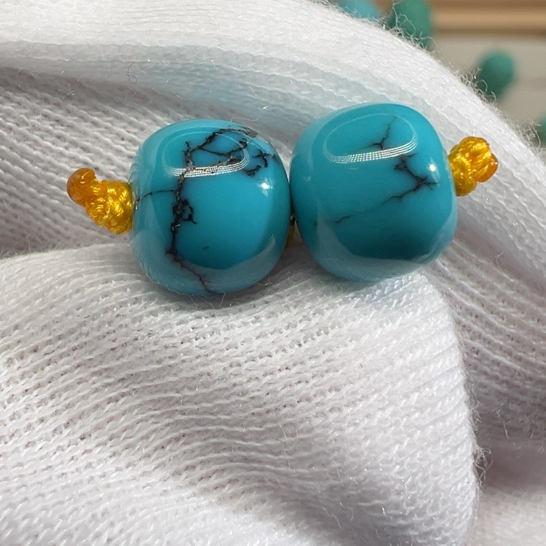 绿松石配饰未镶嵌