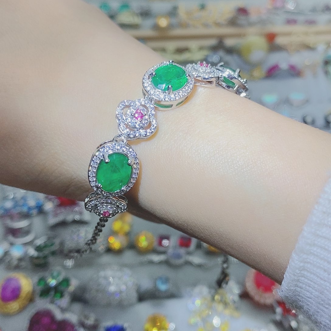 【闪购商品】托帕石耳饰银S925镶嵌