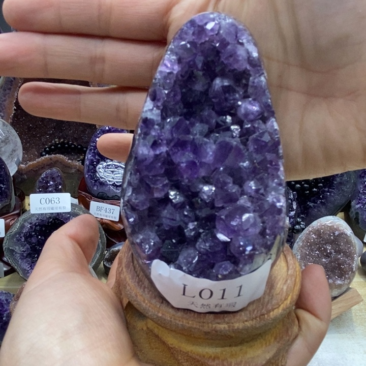 紫晶大型摆件（非配饰）未镶嵌