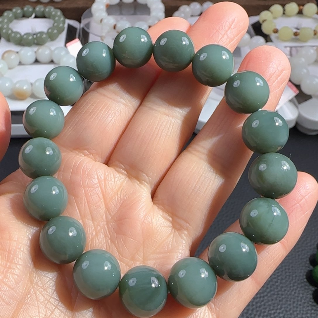 和田玉手串未镶嵌