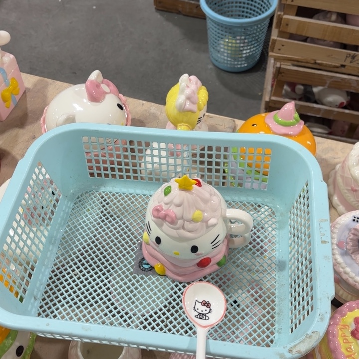 在外面吃了饭在回你电话紫砂