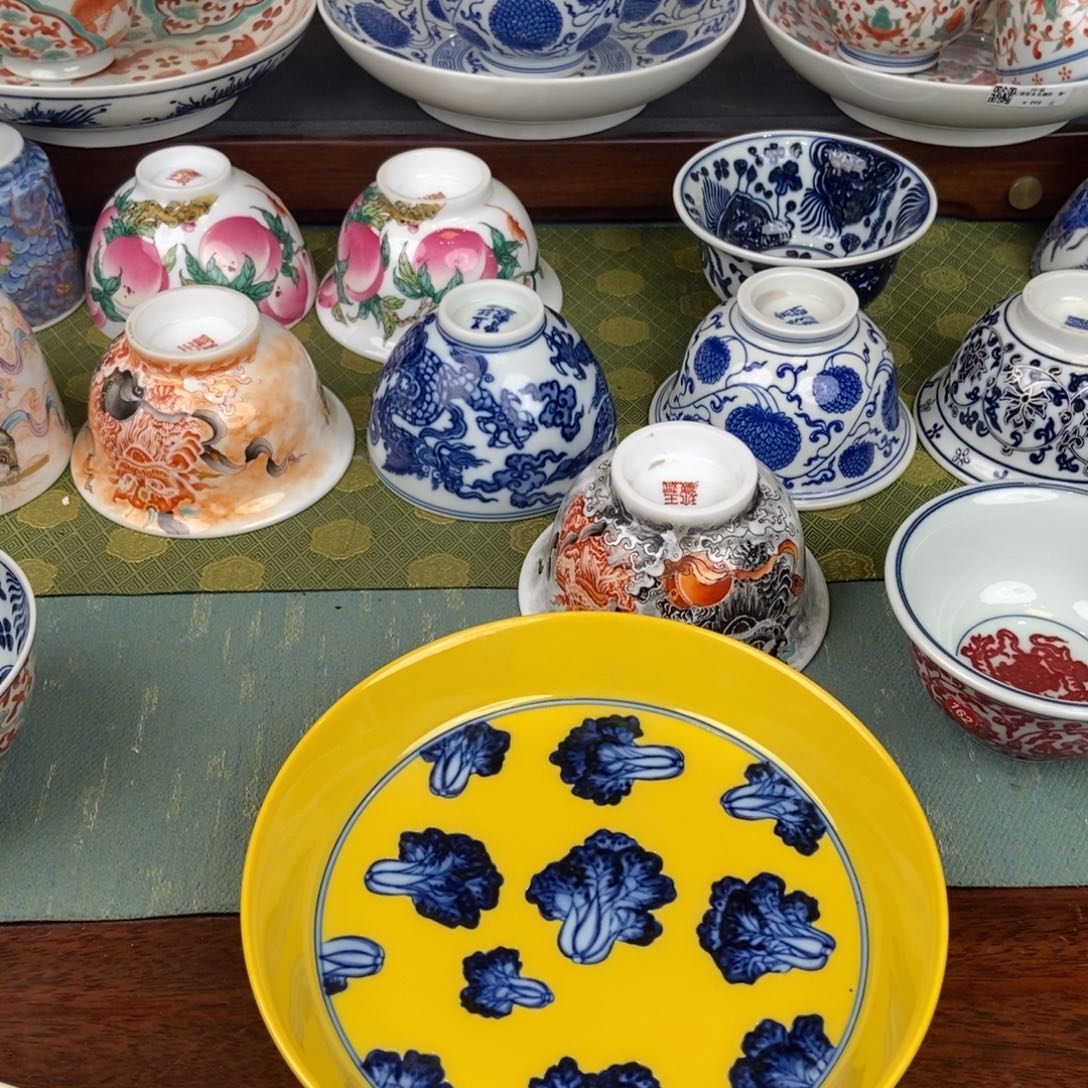 逗***飞陶瓷的的设计师是