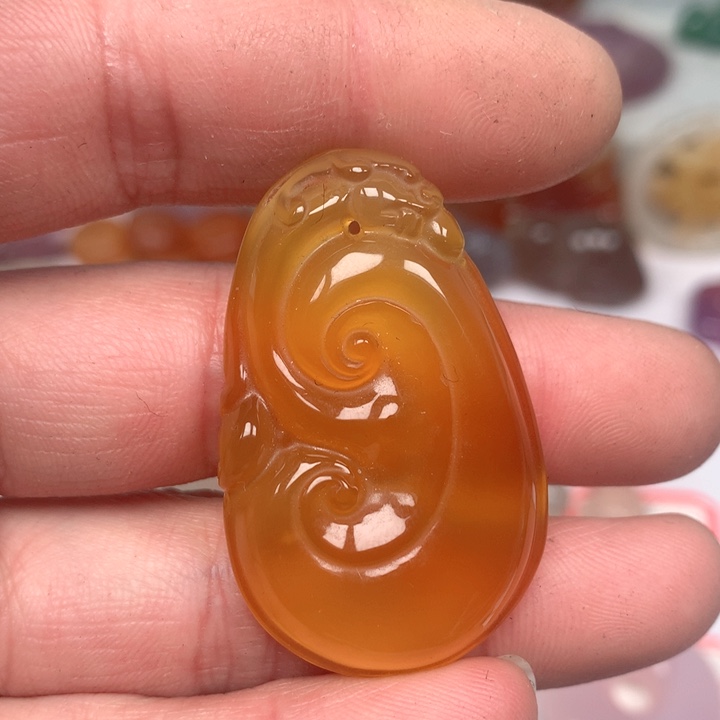 玛瑙/玉髓颈饰未镶嵌小*六