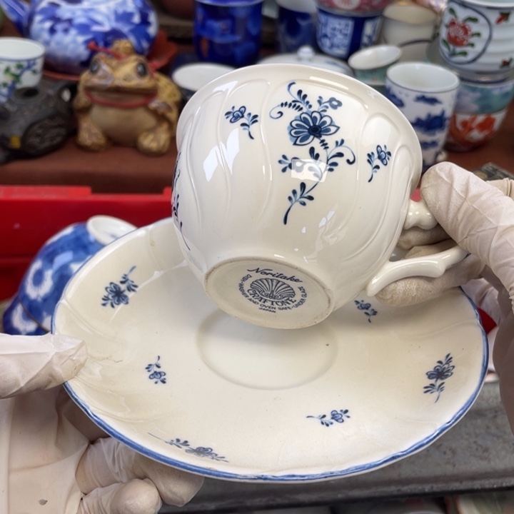 陶他家瓷器真美…开播了