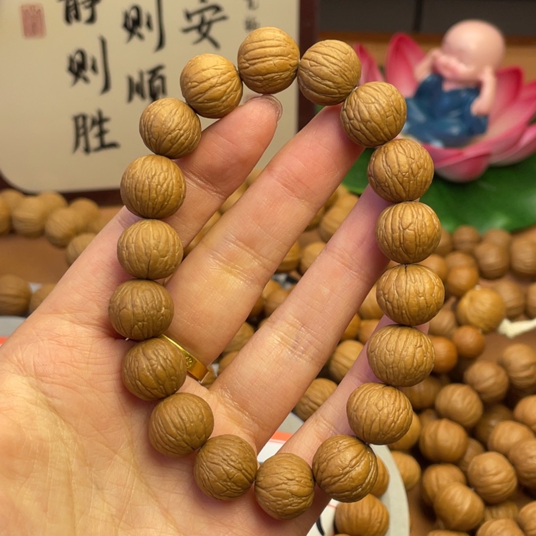 手串猴头核桃13.5➕凤羽