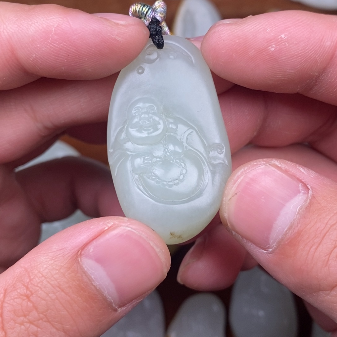 和田玉车挂未镶嵌