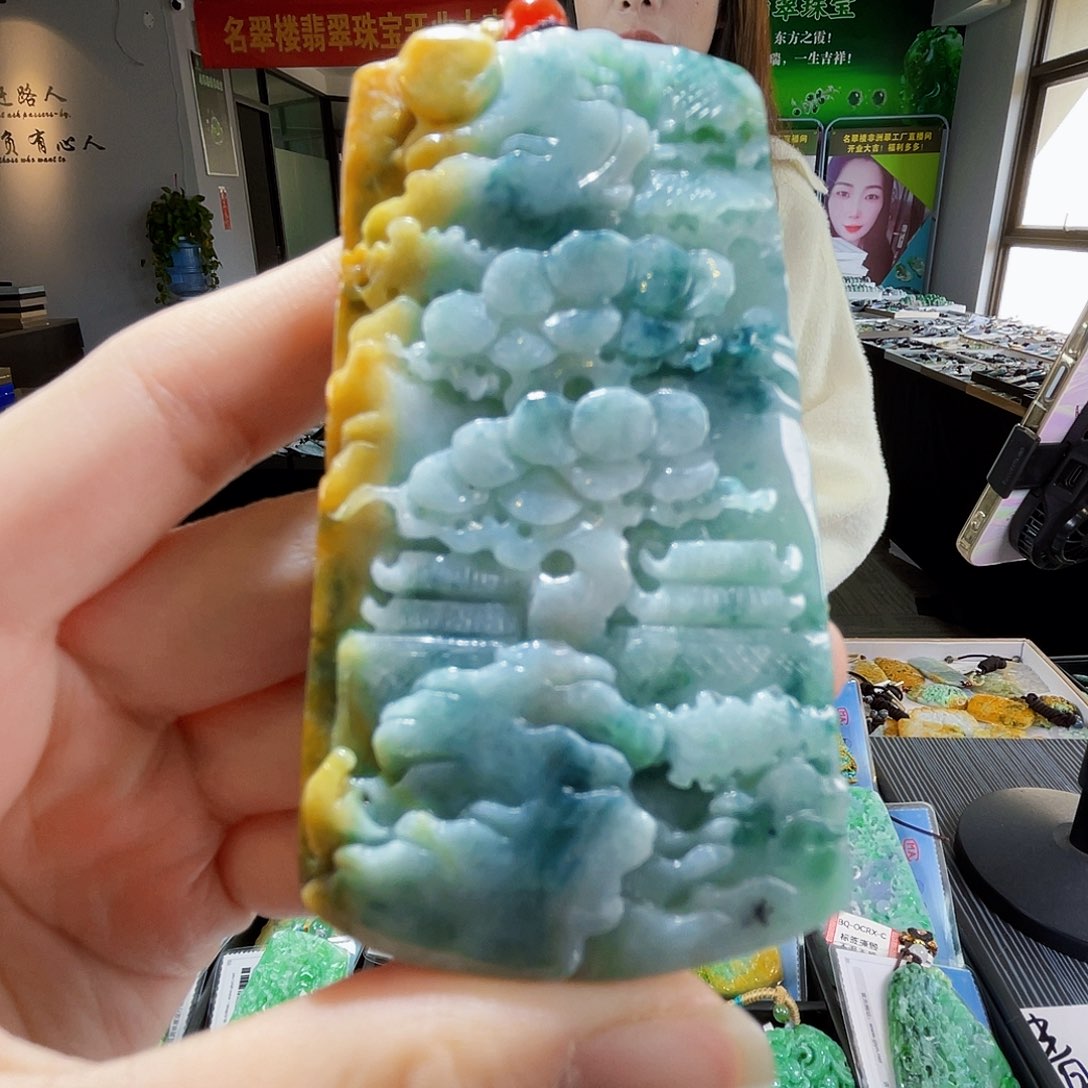 颈饰未镶嵌翡翠翡翠