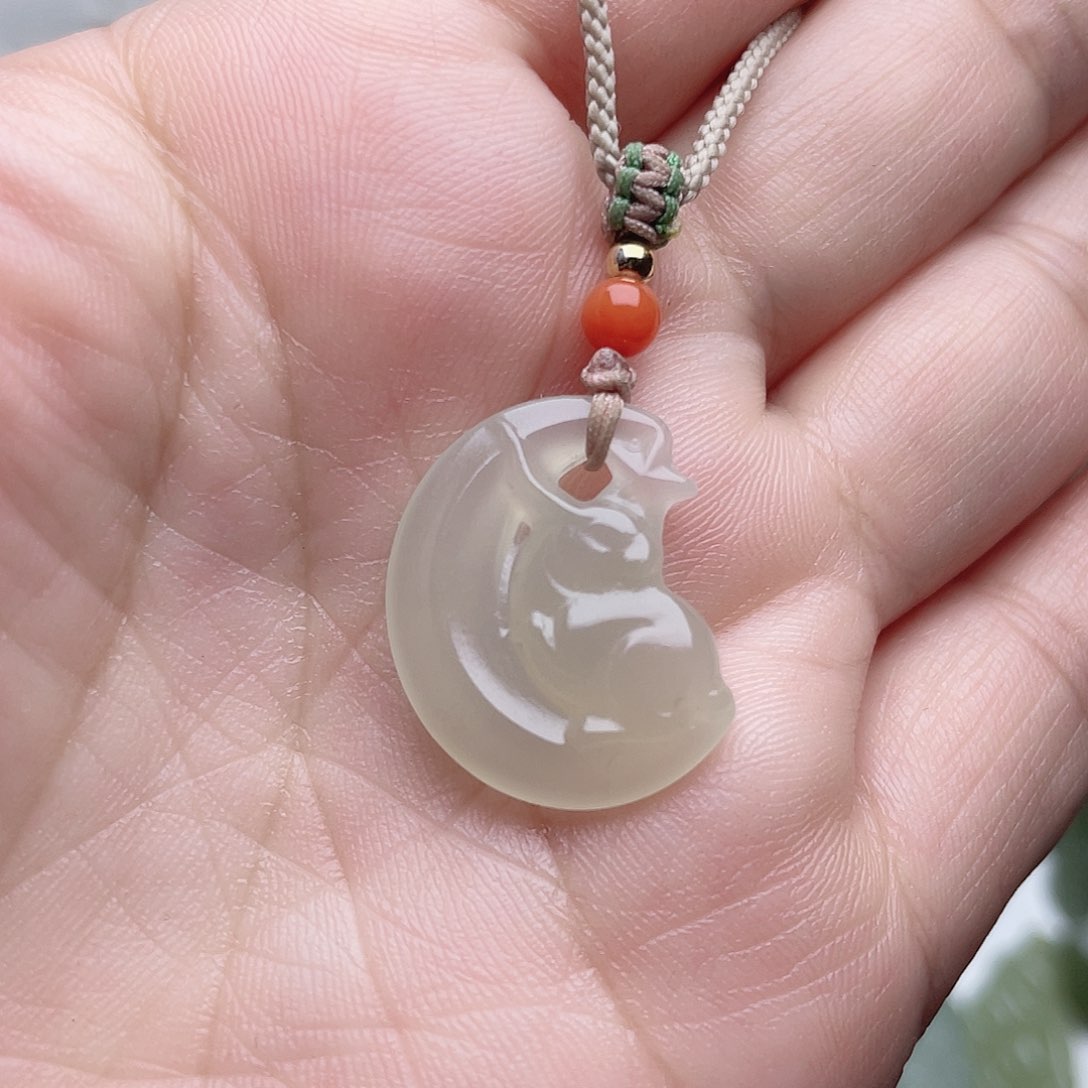 和田玉颈饰未镶嵌