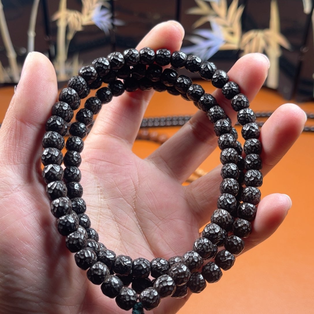 椰蒂吊坠1837374683838383