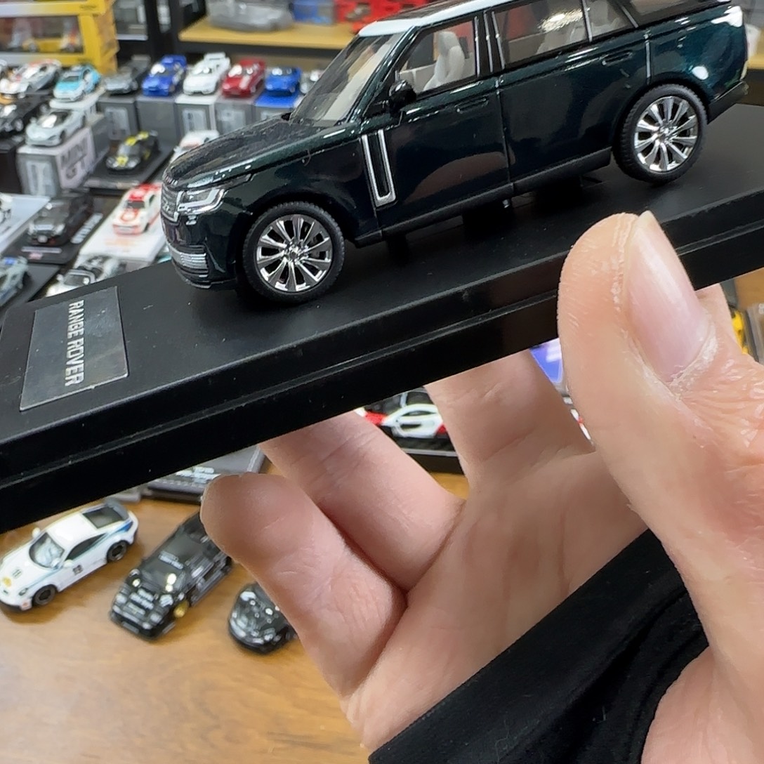 寄卖二手lcd绿色路虎揽胜包邮无售后不包瑕疵