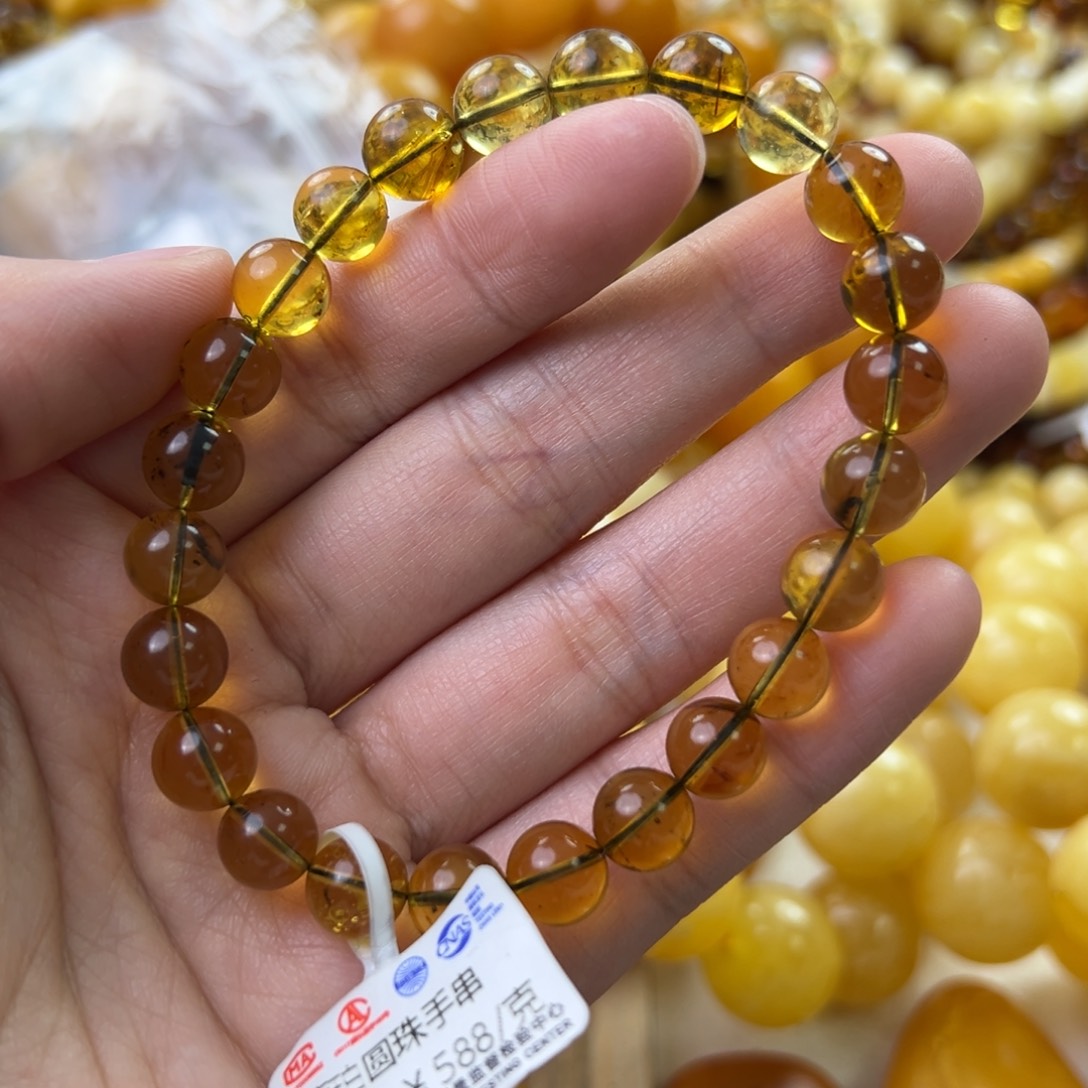 琥珀珠宝奇石未镶嵌