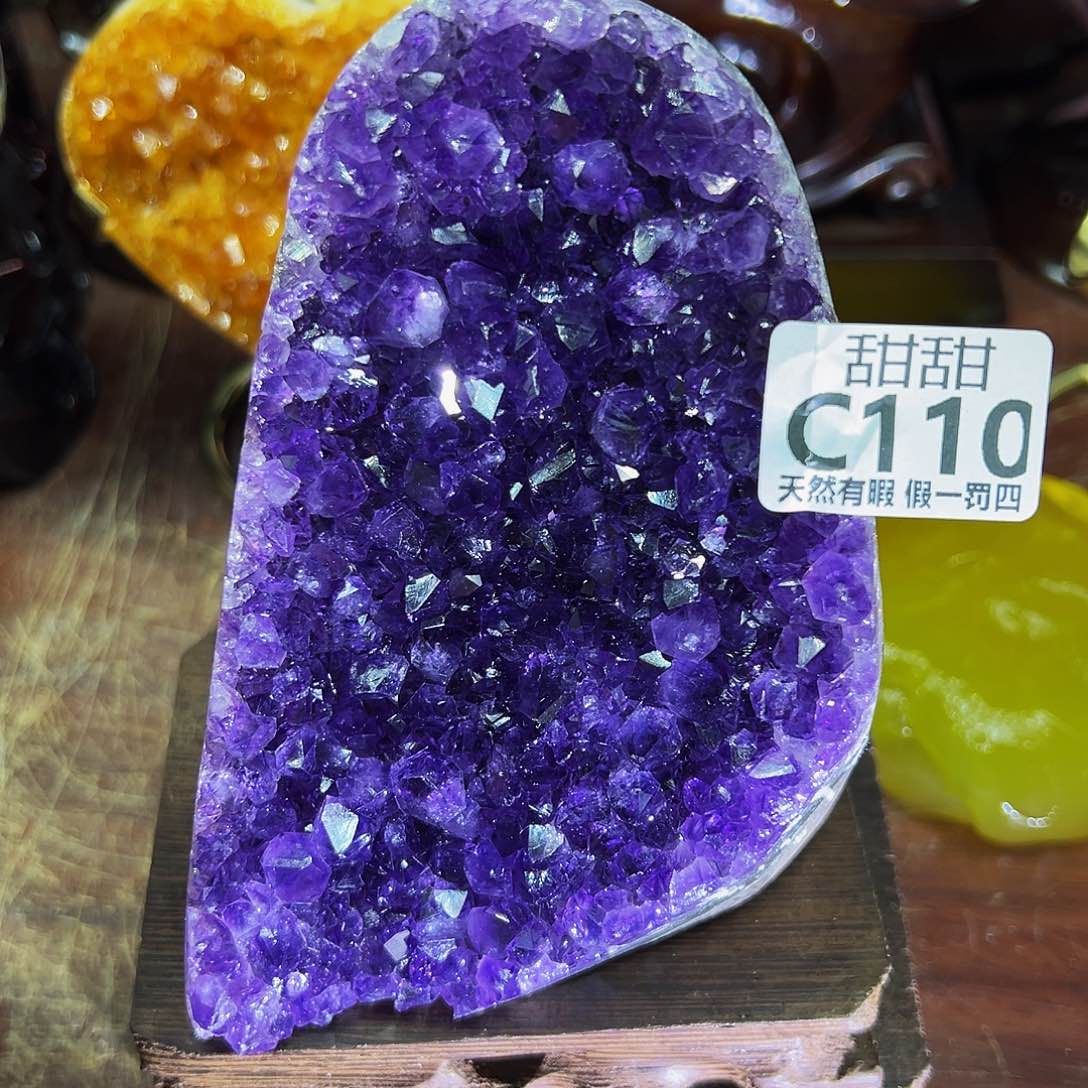 水晶大型摆件未镶嵌