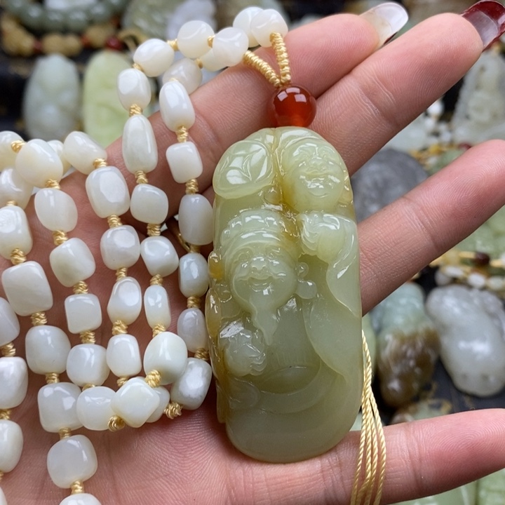 和田玉颈饰未镶嵌南*哥