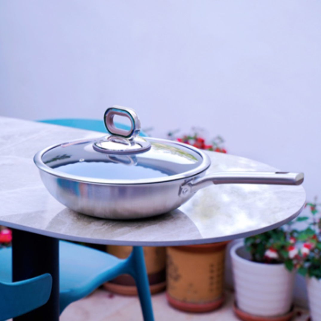 真钛0涂层荷叶仿生不粘炒锅