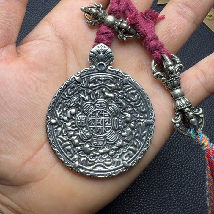 派***星泥塑藏式风格九宫格..