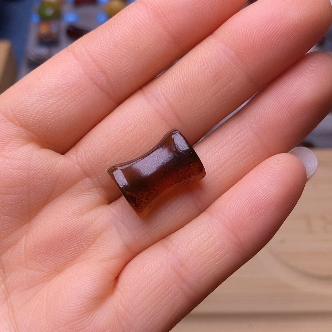 对***入玛瑙/玉髓未镶嵌颈饰