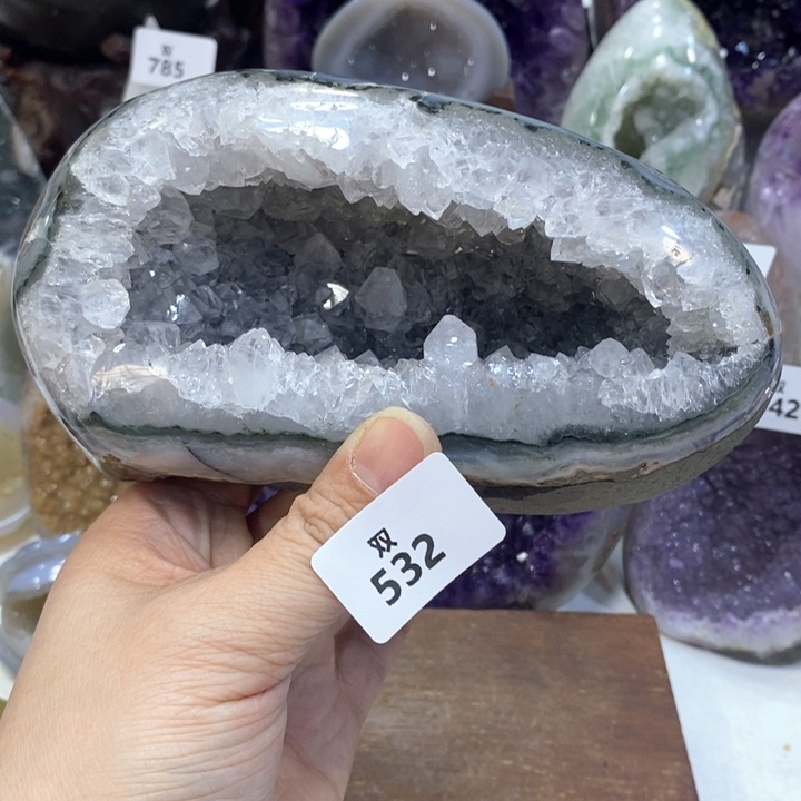 水晶大型摆件（非配饰）未镶嵌