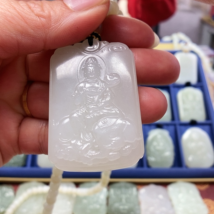 【闪购商品】和田玉颈饰未镶嵌用****9