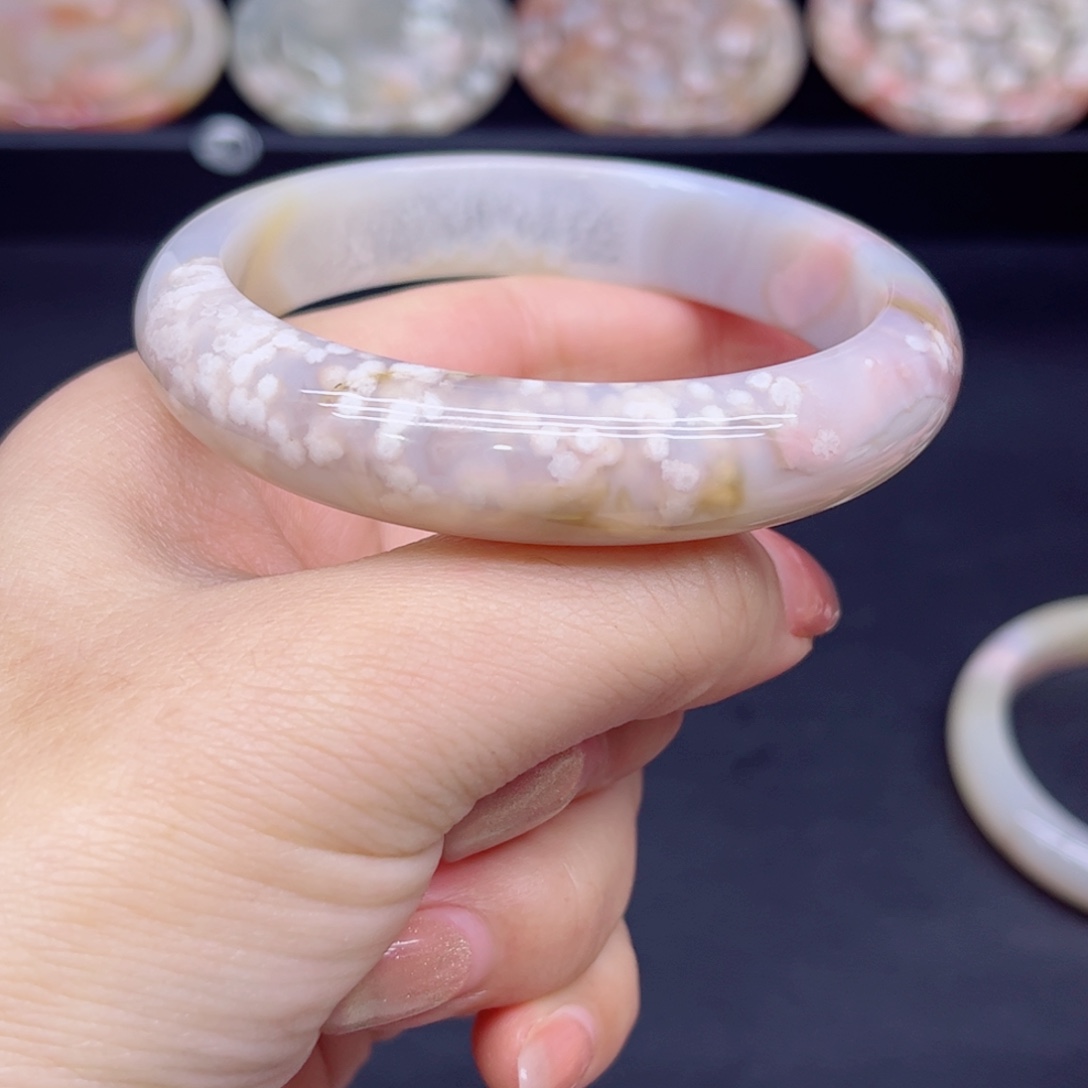 玛瑙/玉髓未镶嵌手镯60