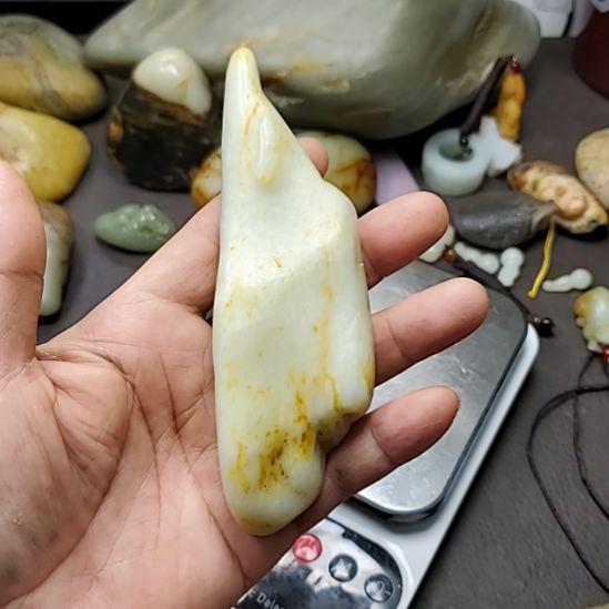 和田玉（糖玉）未镶嵌挂件