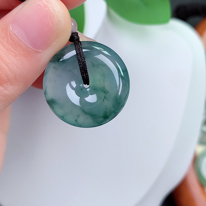 颈饰未镶嵌翡翠23.7-6.5mm