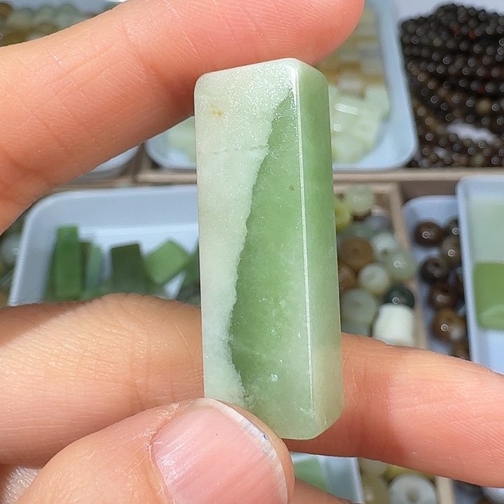 和田玉未镶嵌颈饰12378