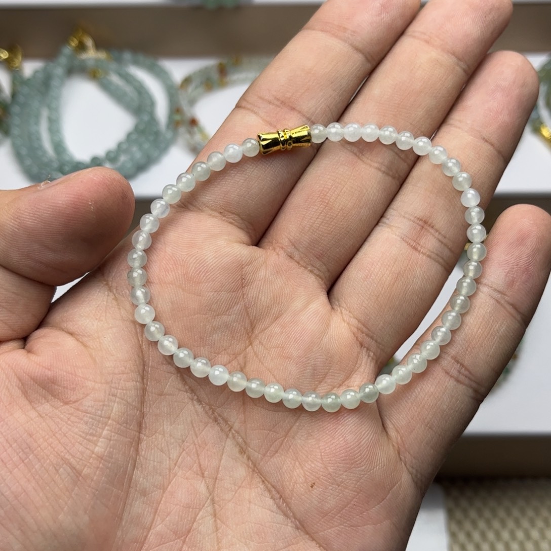 来***喜翡翠未镶嵌颈饰123