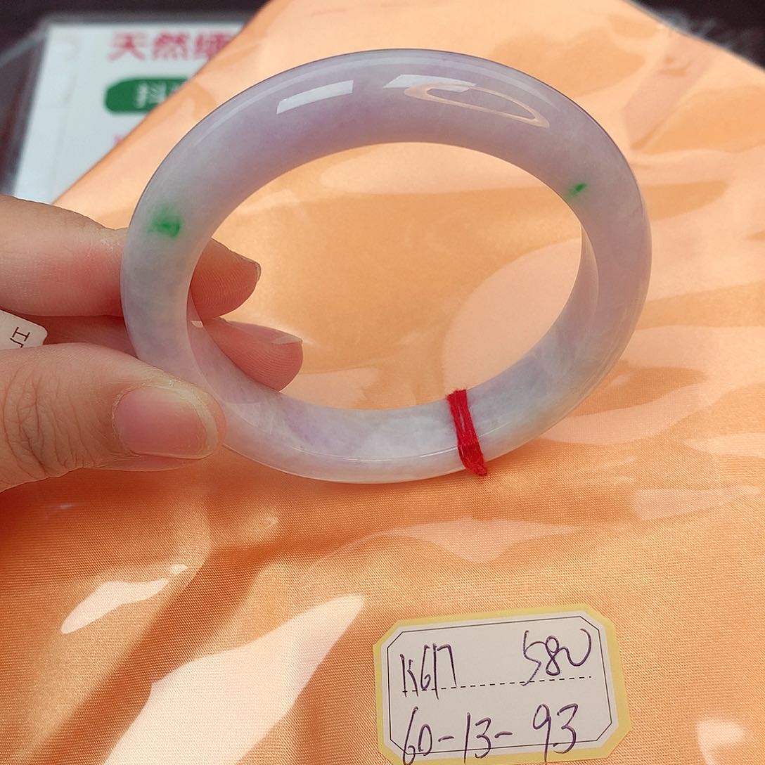 翡翠未镶嵌手镯缅甸翡翠