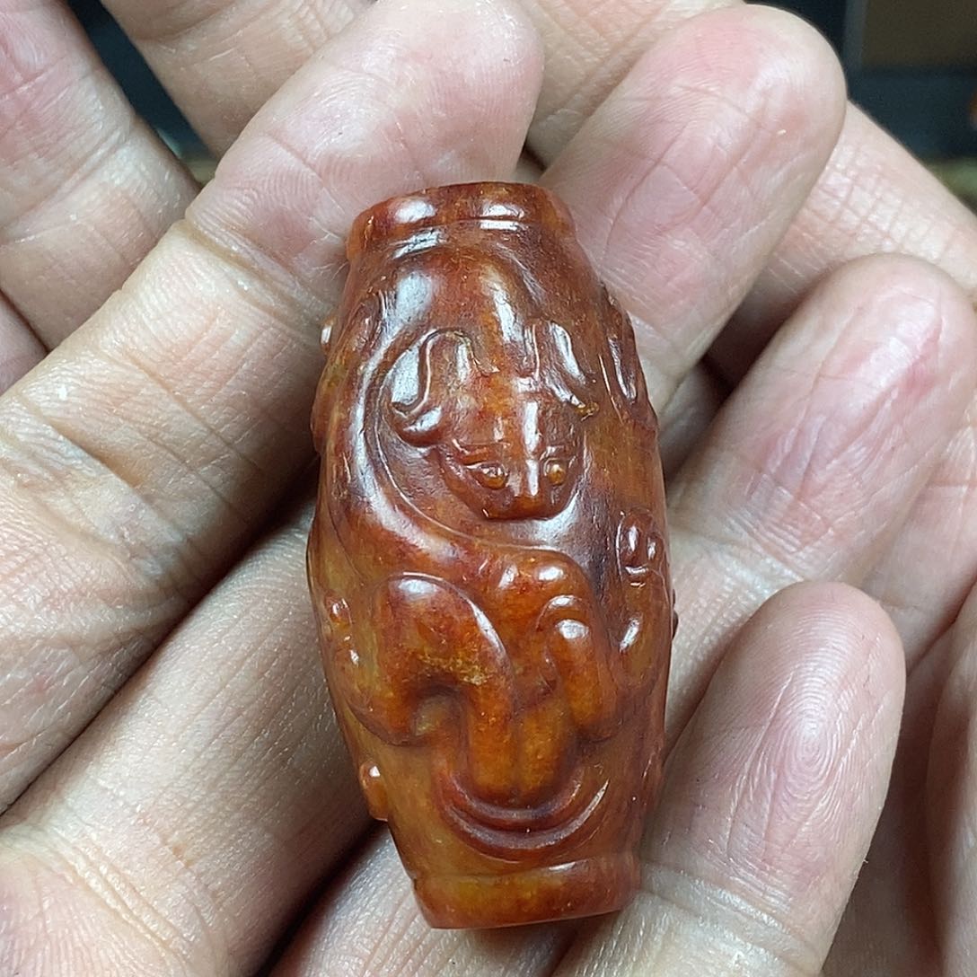 和田玉（糖玉）挂件未镶嵌明**枝