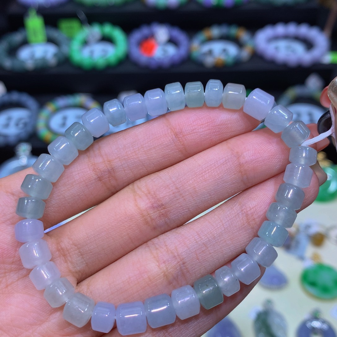 翡翠未镶嵌颈饰翡翠6