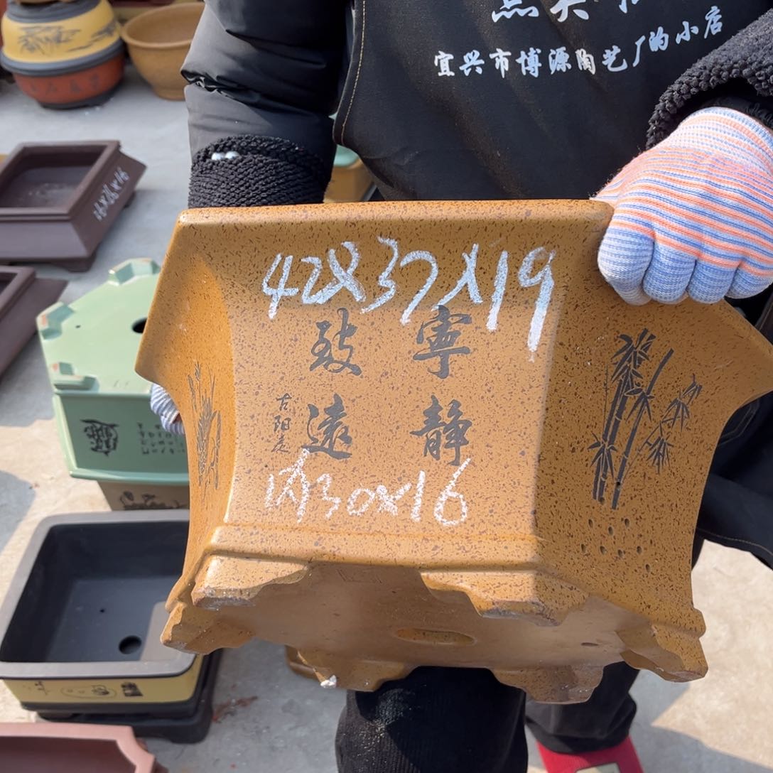 紫砂花盆盆景艺术