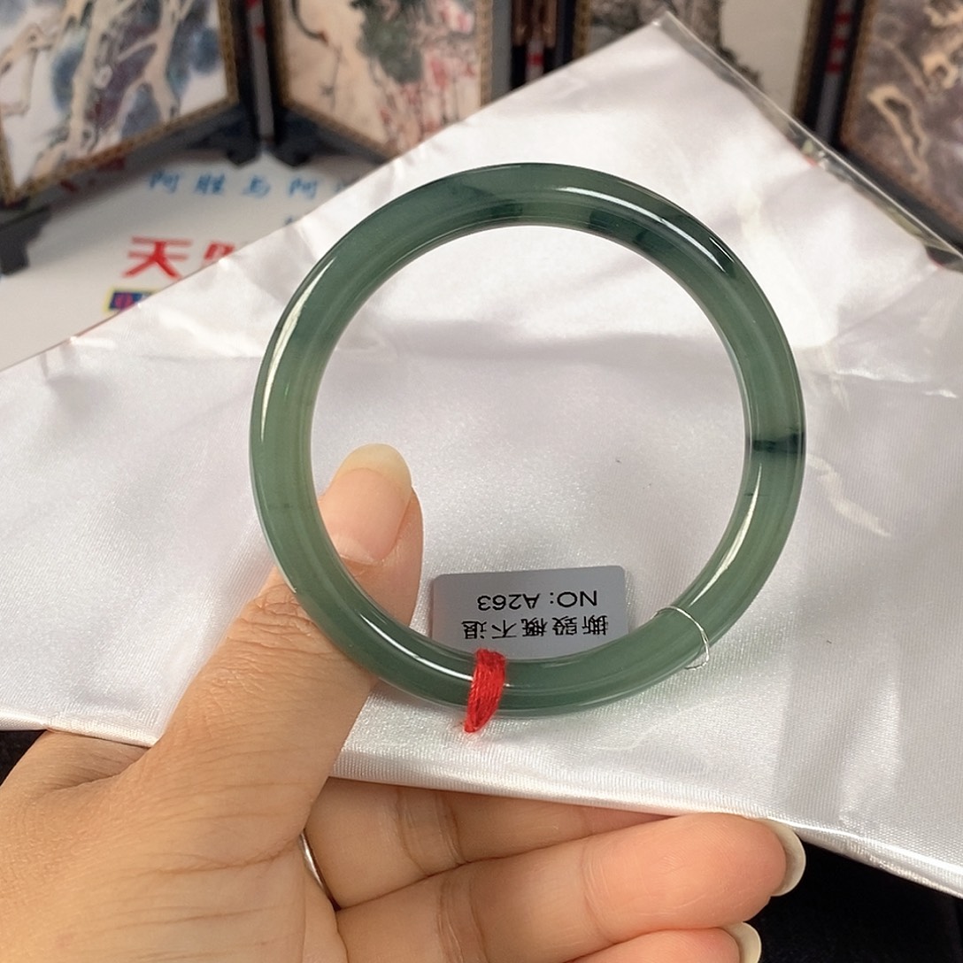 翡翠未镶嵌手镯52.2