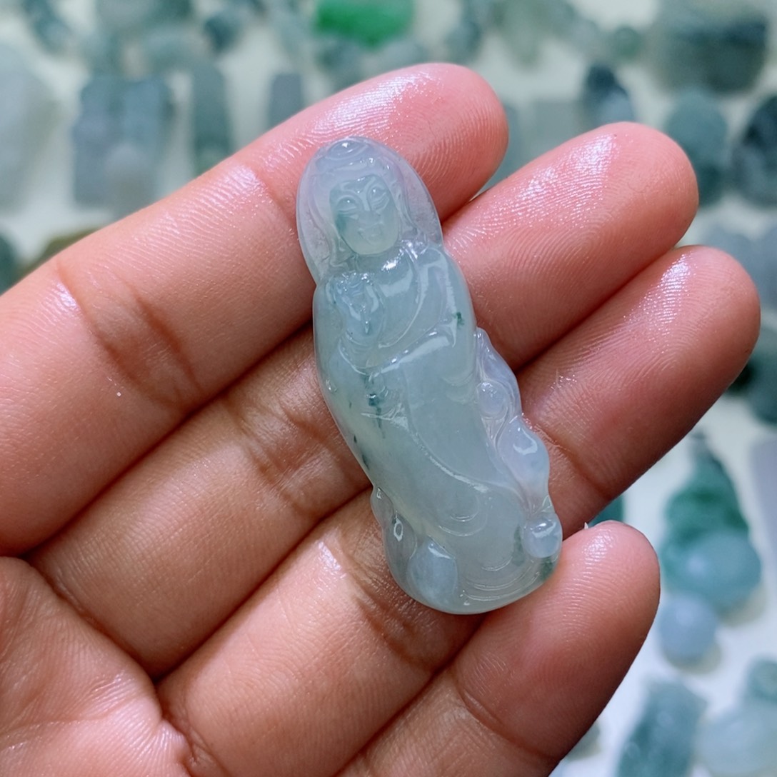 定制翡翠未镶嵌毛货观音